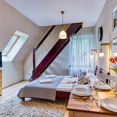 Royal Aparts Vika Gorskie Z Ogrodem Apartment