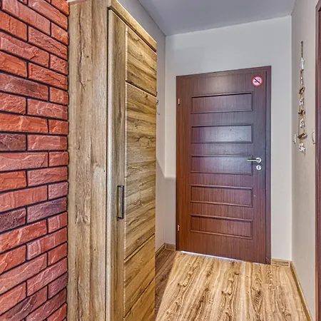 Royal Aparts Vika Gorskie Z Ogrodem Apartment Karpacz