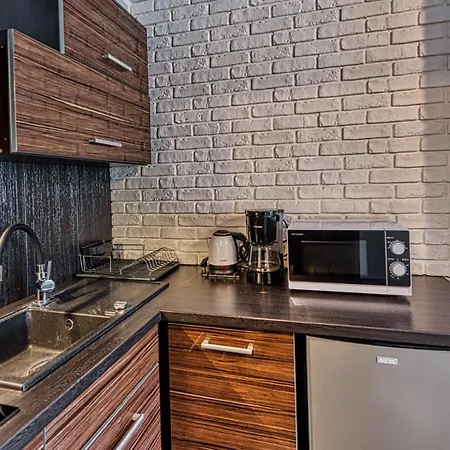 Royal Aparts Vika Gorskie Z Ogrodem