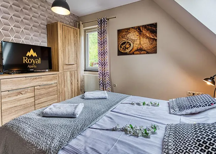 Apartamento Royal Aparts Vika Górskie Z Ogrodem