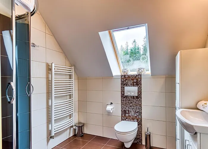 Apartamento Royal Aparts Vika Górskie Z Ogrodem